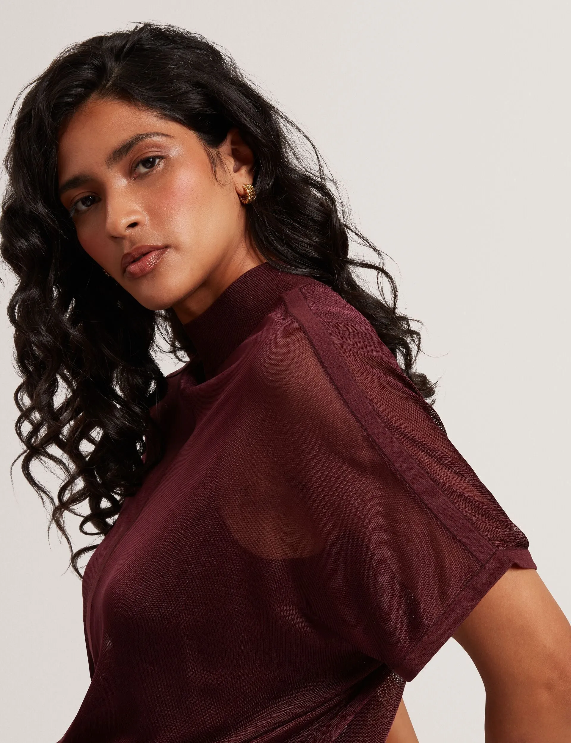 Effortless Style Outdoor Warmth IBISSA | OXBLOOD