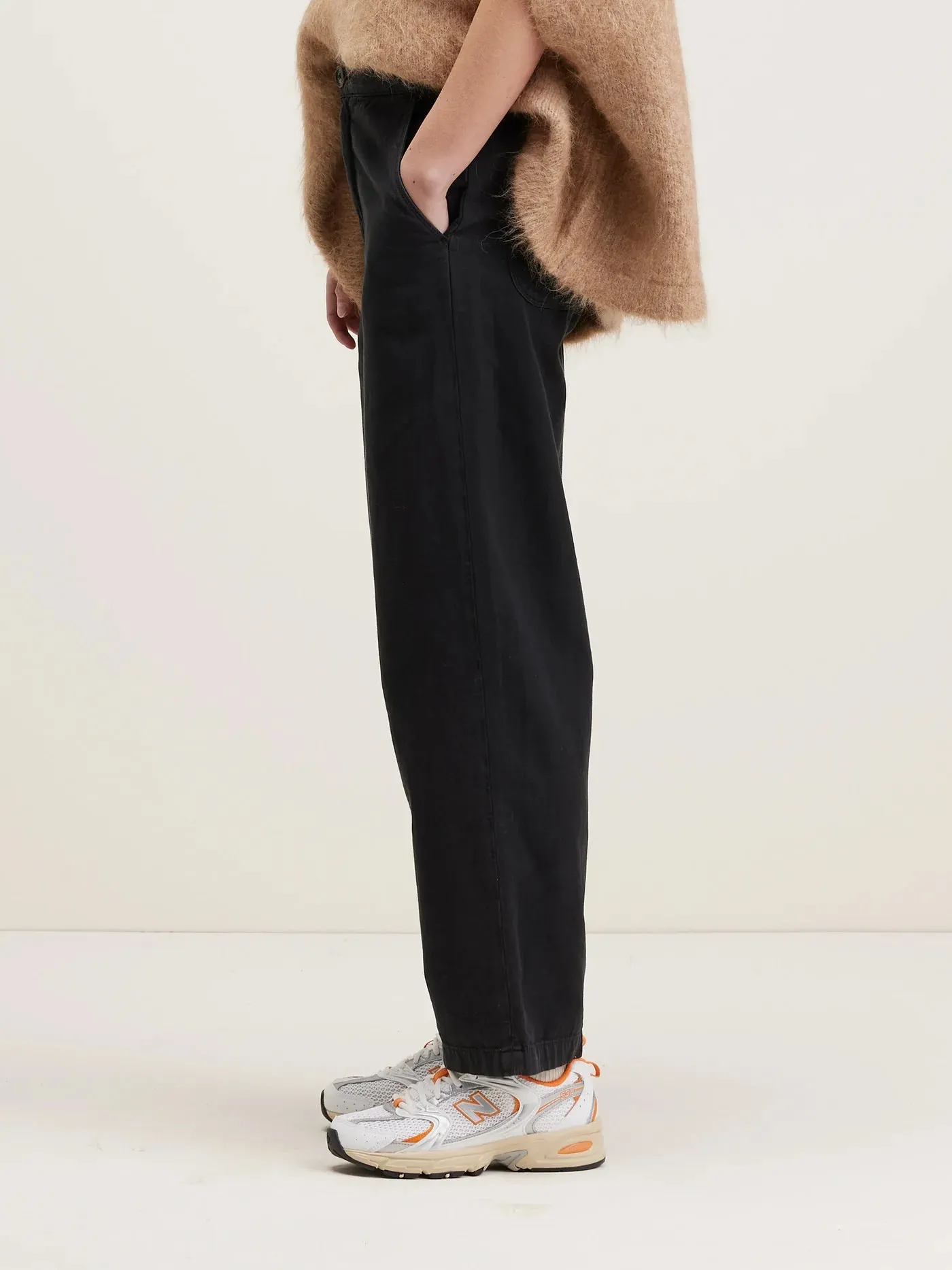 Stylish Cut stain resistant coating Bellerose Pasop Pant Off Black