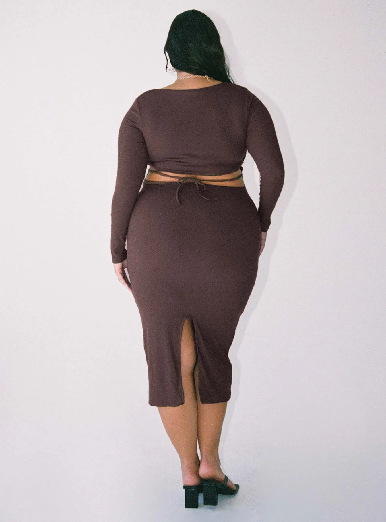 Nolan Midi Dress Brown Curve Stylish Design Pastel Sky