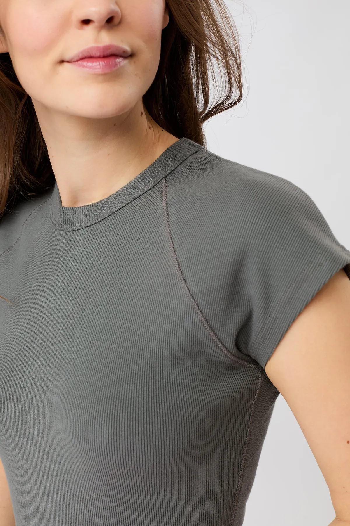 Luxurious All-day style Slim Fit Ribbed Tee - Nox, GOTS