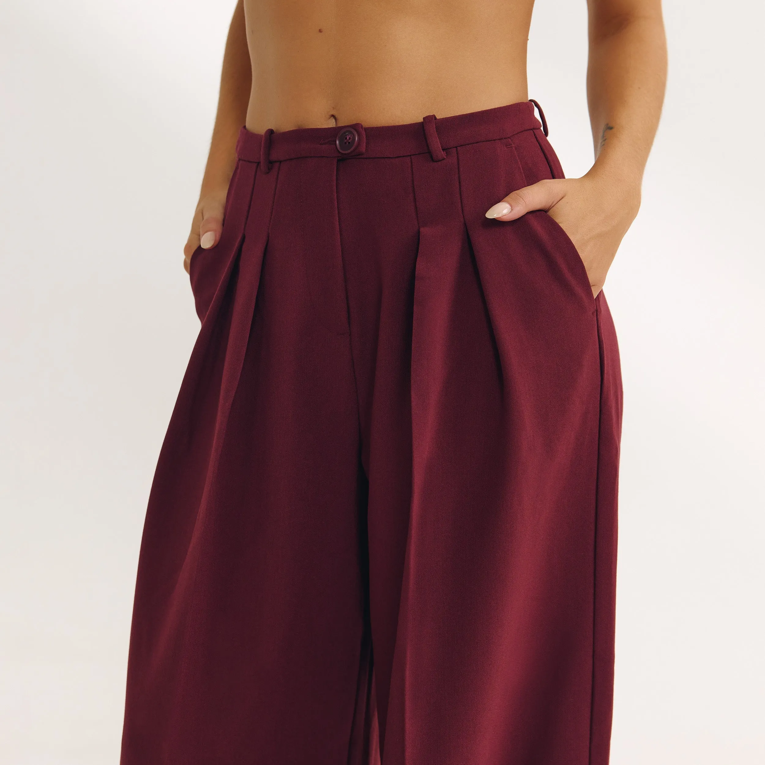 Timeless Wear sporty wear Wide-Leg Tailored Trousers - Cherry Lacquer
