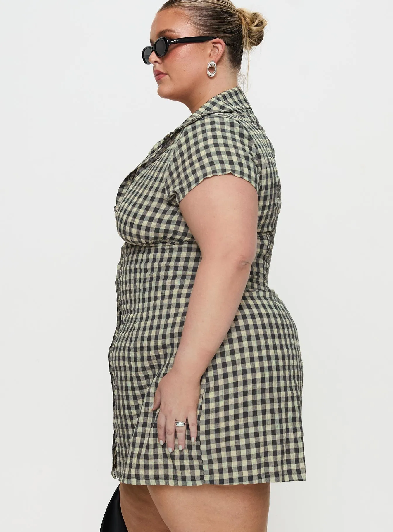 Motley Mini Dress Brown Check Curve Glamorous look Trendy And Comfortable