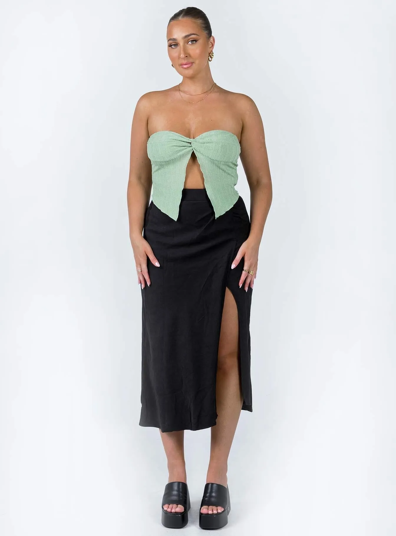 Modern Luxe Graceful Look Mabel Midi Skirt Black