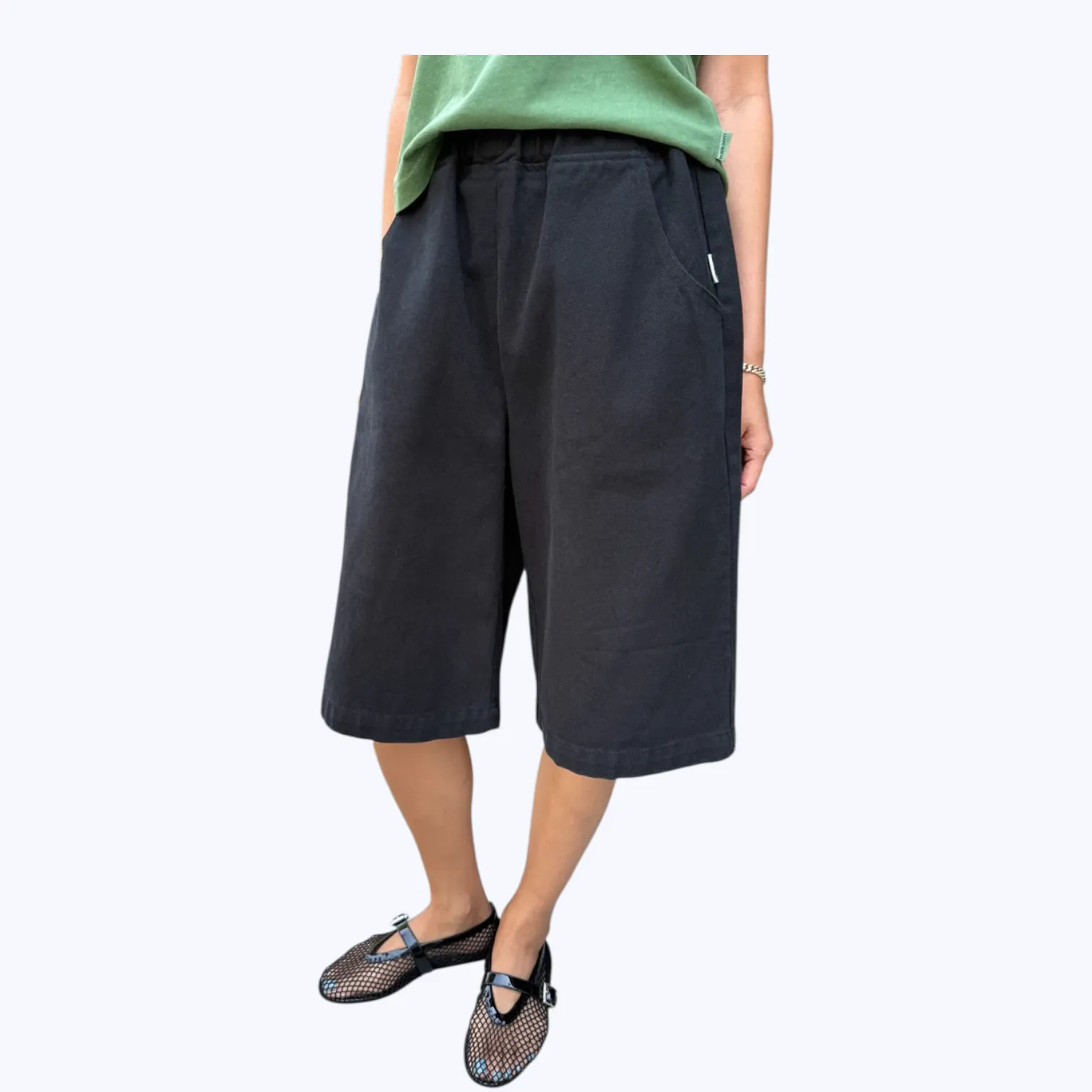 Le Bon Shoppe Liam Bermuda Shorts Black Canvas Breathable Cut All Day Movement Fit