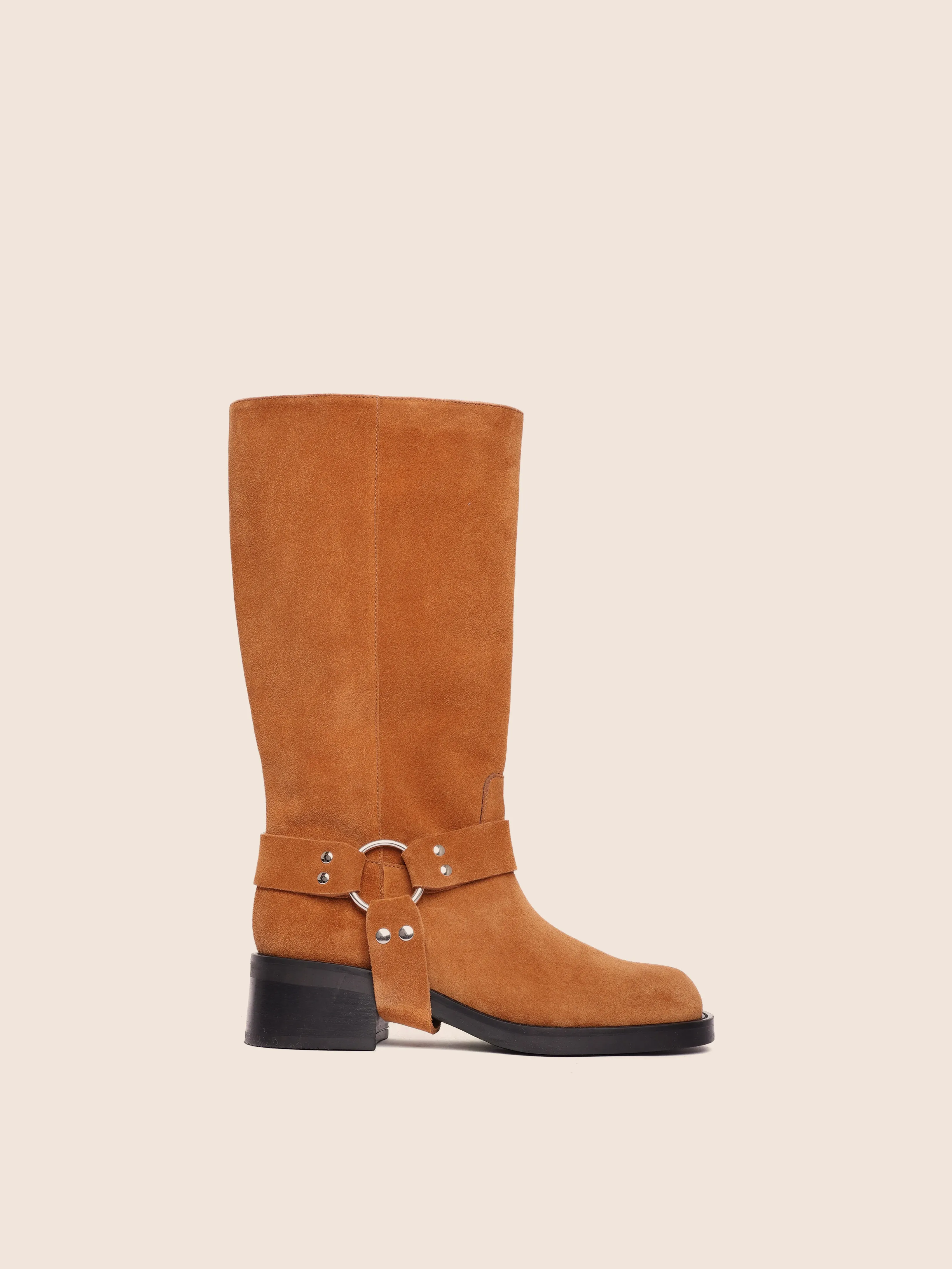 Lucca Honey Suede Boot Smooth Texture Weekend Ready