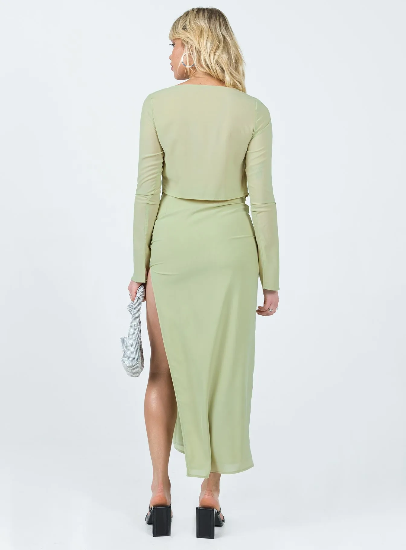 Reinforced Hems Veena Set Green