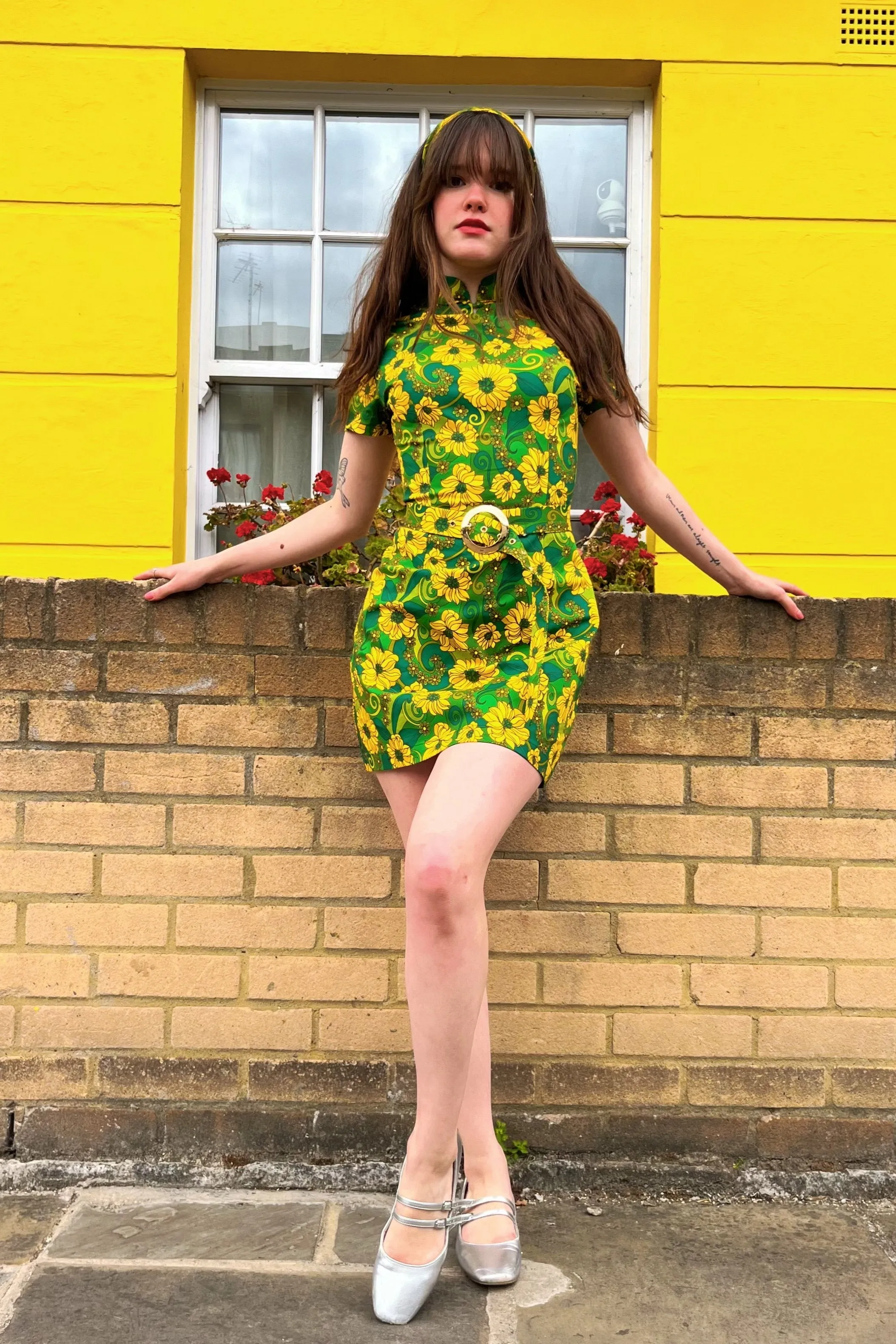 Exclusive 'Lulu' Ivy Green Sunflower - Dress Casual Feel