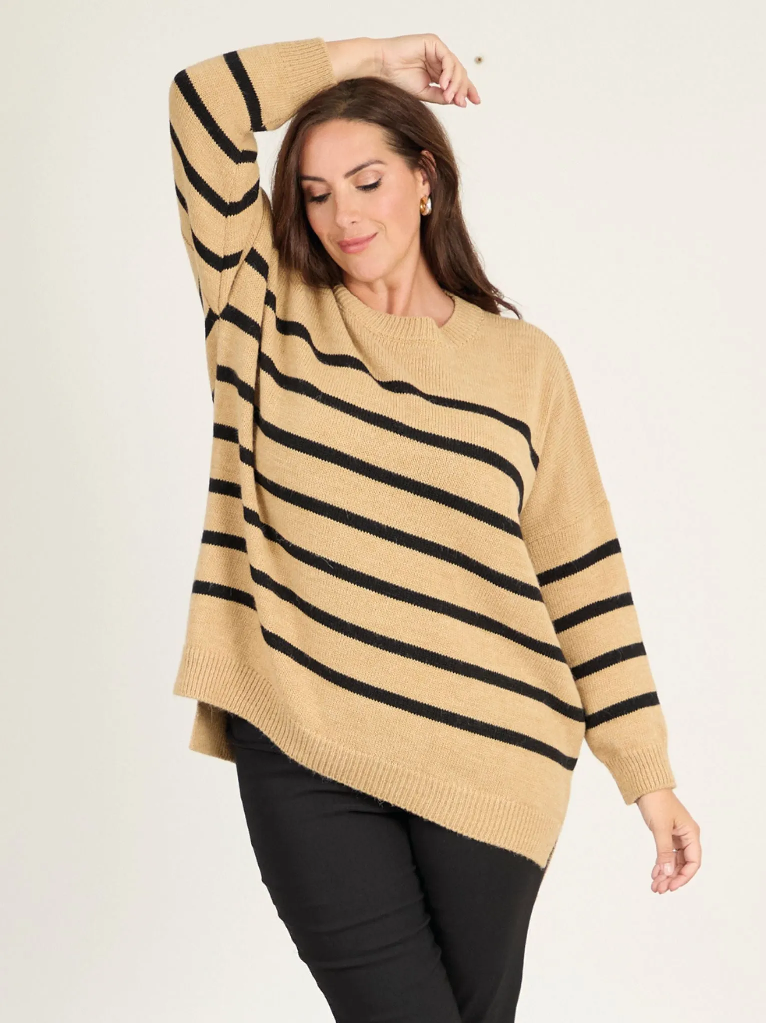 Fall Comfort Verity Knitted Jumper - Camel/Black