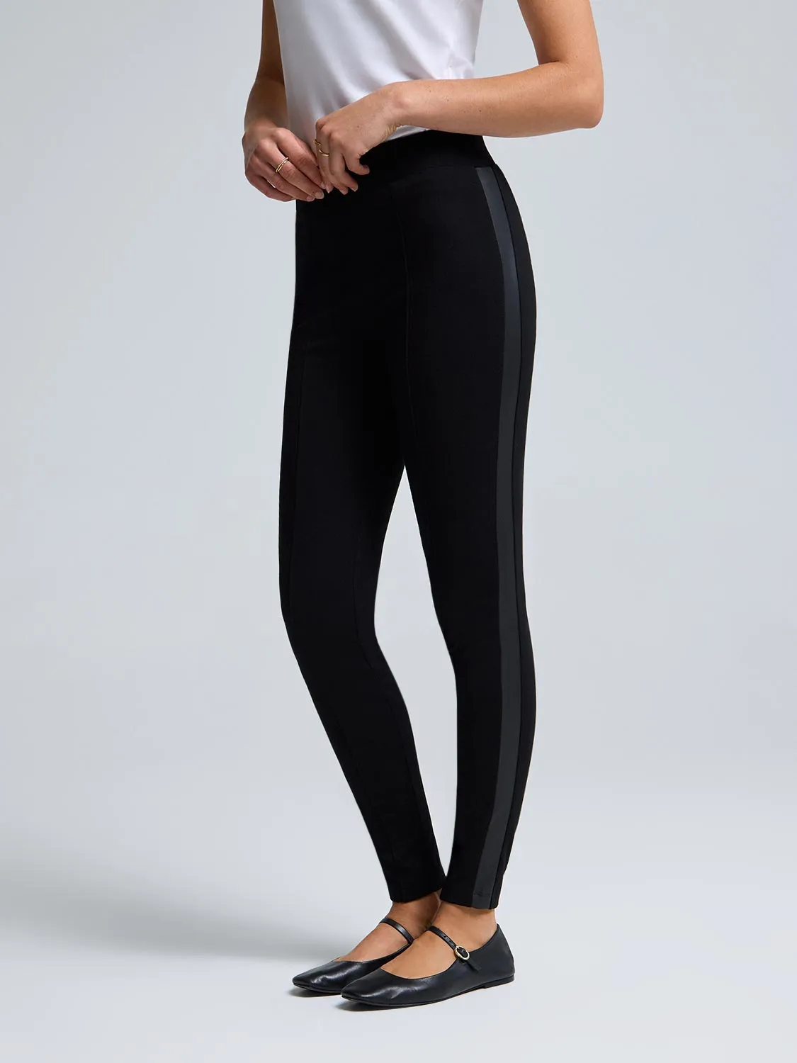 Faux Leather Trim Skinny Pants Effortless Style