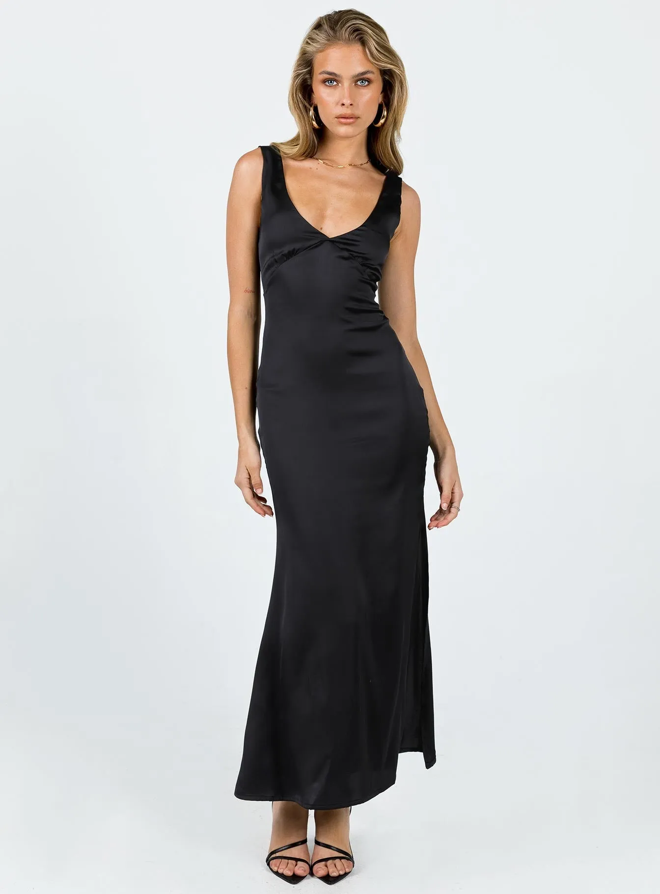 Sharp Finish Lynsey Midi Dress Black