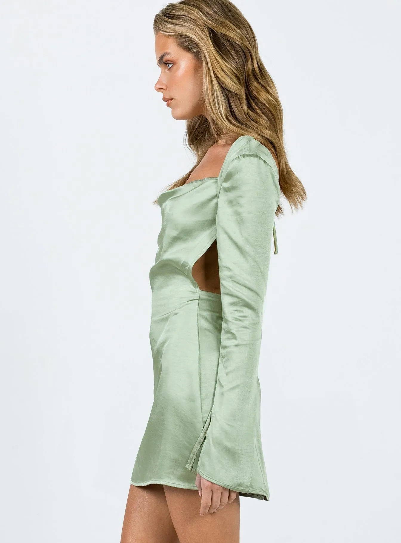 Versatile Edge Maia Long Sleeve Mini Dress Green