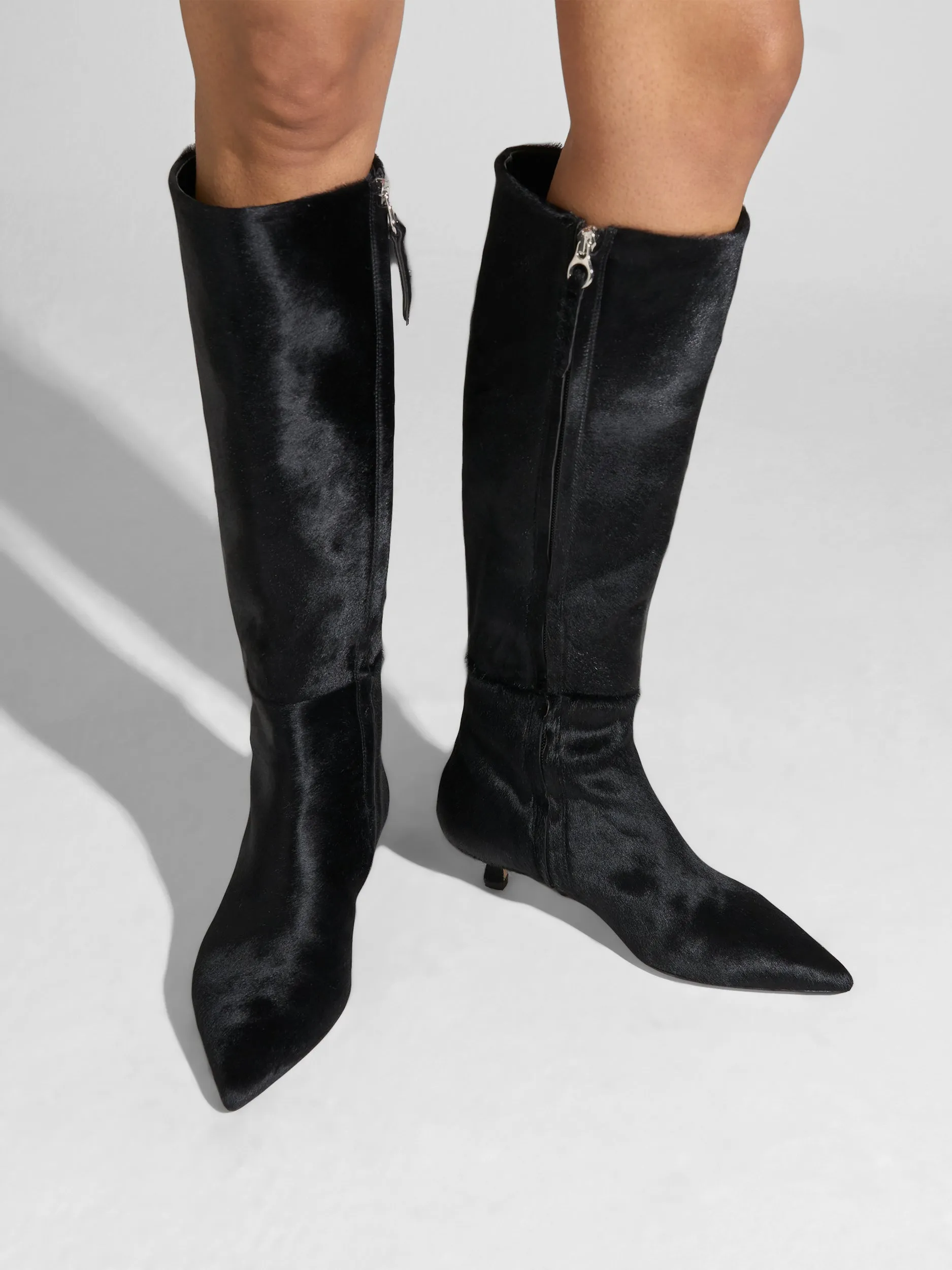 Sabrina Ponyhair Black Smooth Texture