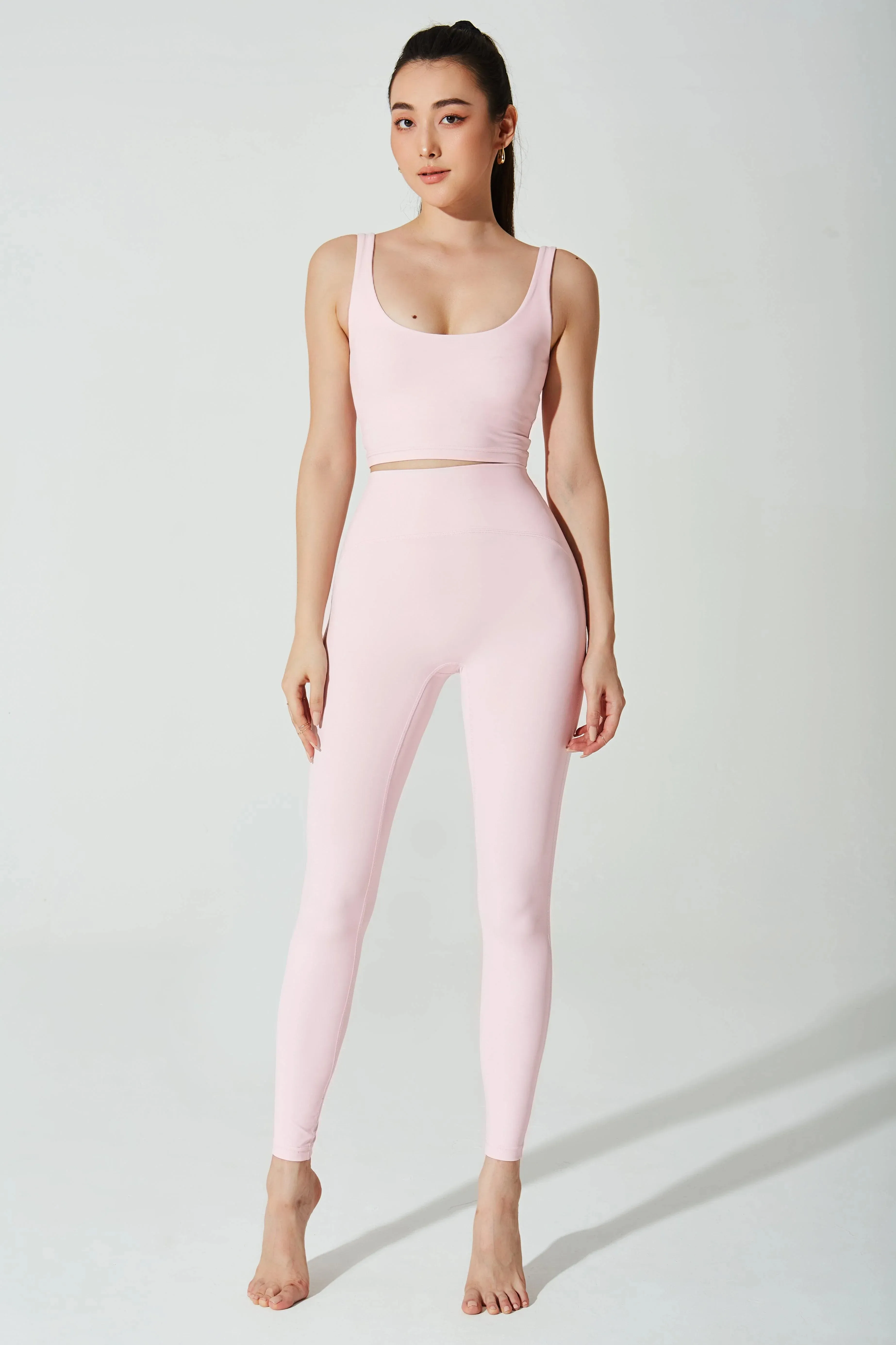 Flexibility - provided support role Taylor Cropped Tank - Blush