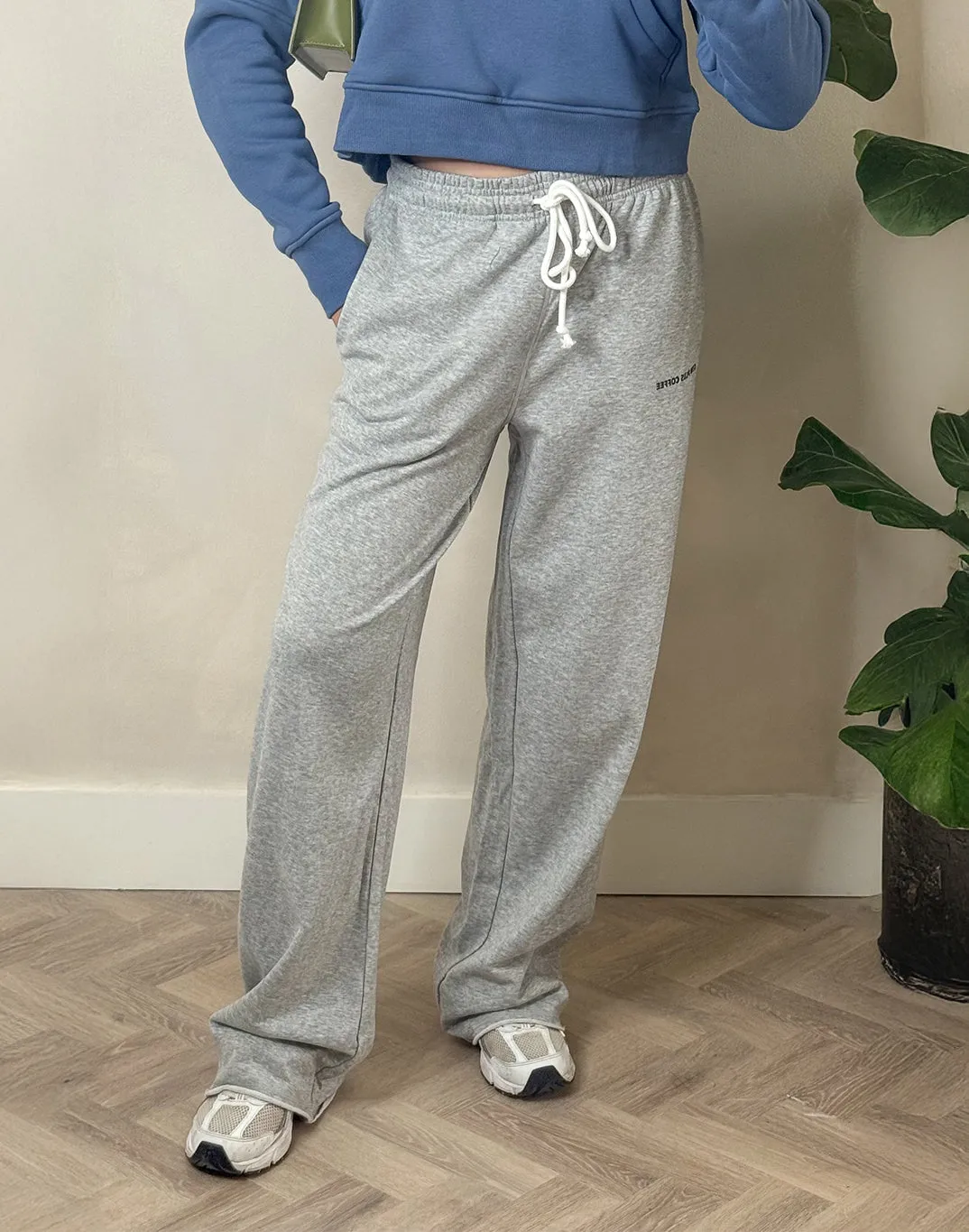 Quick Access Pockets Vintage Wash Wide Leg Jogger in Grey Marl