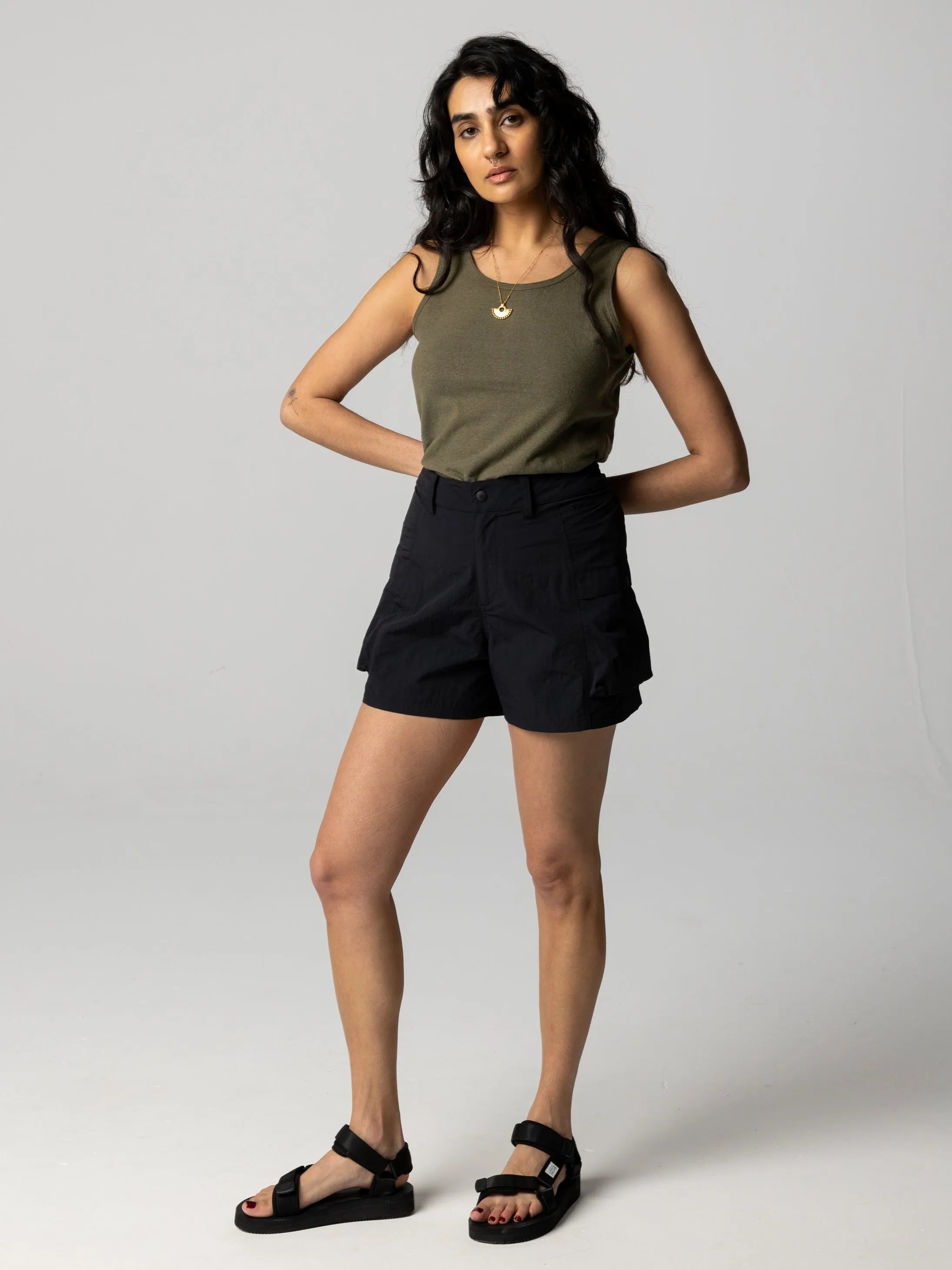 Performance Ready Quick Pocket Access Women's Wander Short