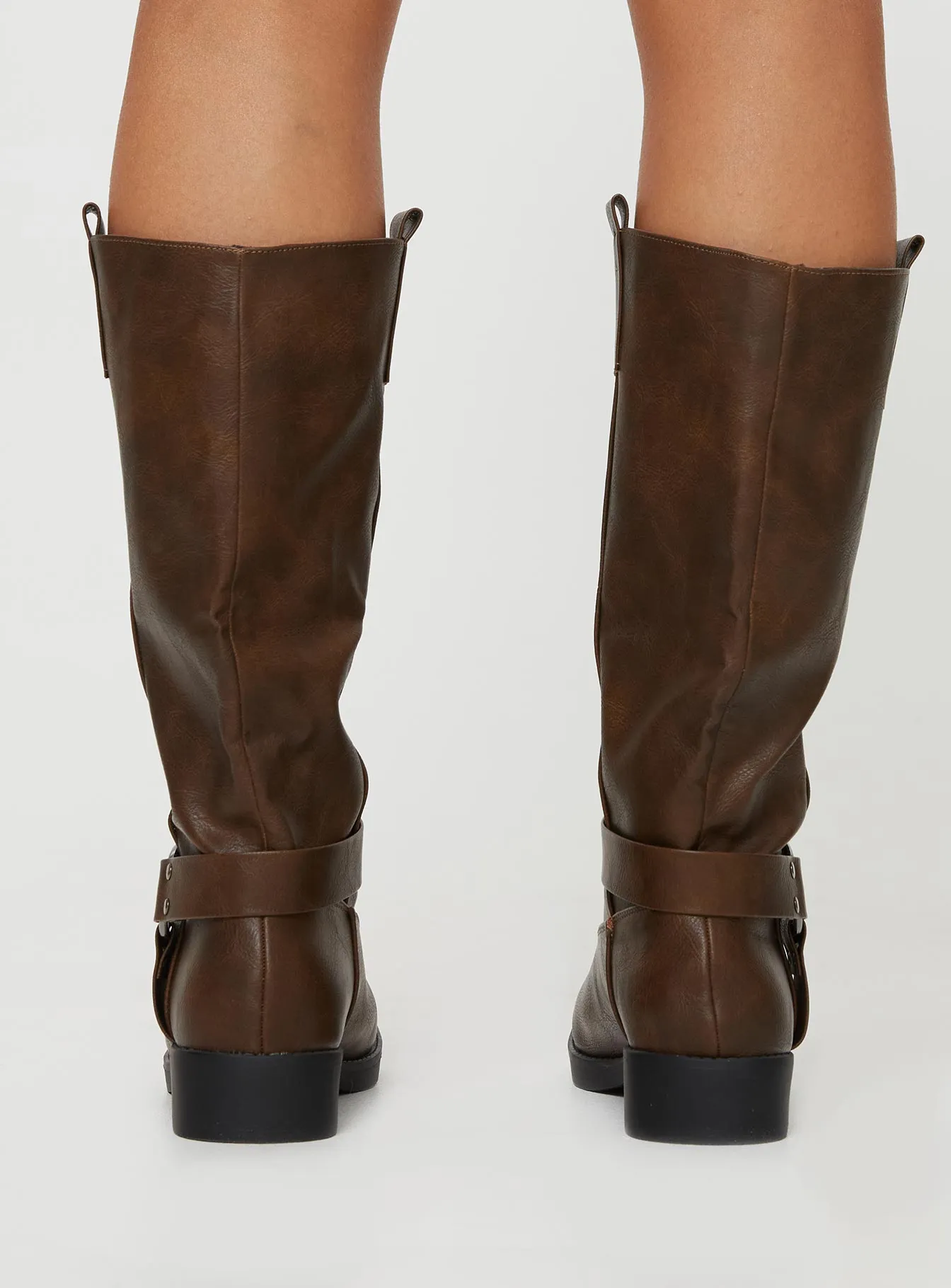 Wrecked Western Boots Brown Board Balance