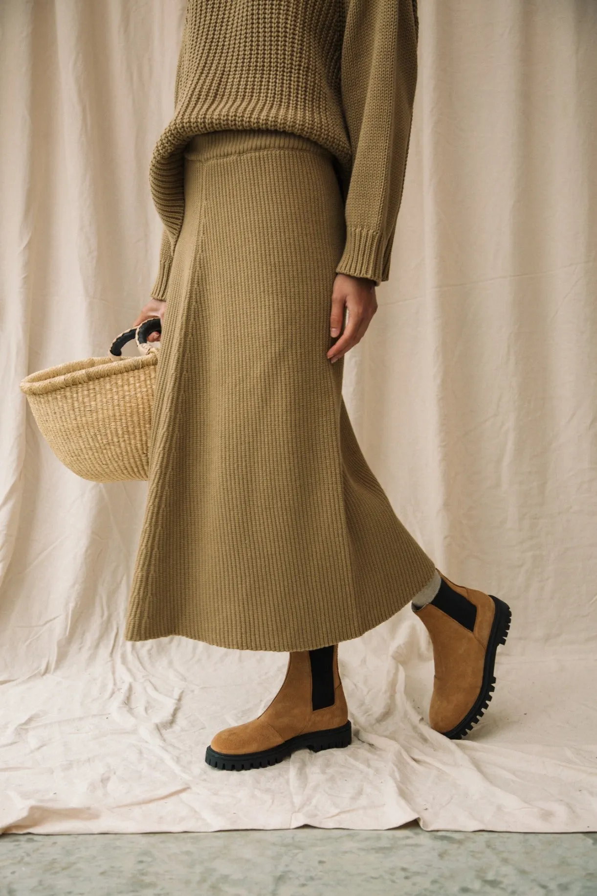 Mio Organic Cotton Knitted Skirt in Sand Gentle Glow