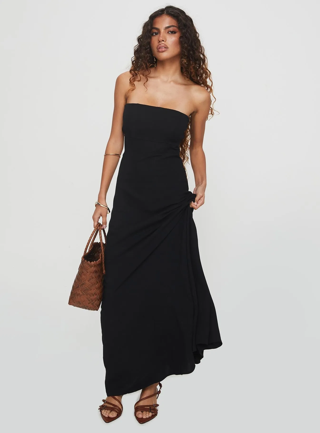 Love Glow Lace-Edge Yahir Strapless Maxi Dress Black