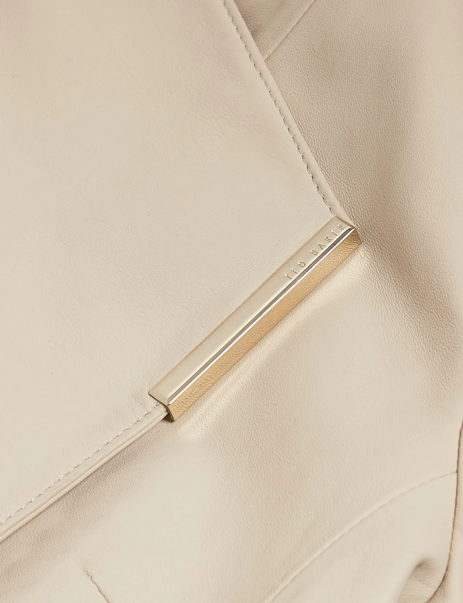 Hard Cover RIYOZE | IVORY